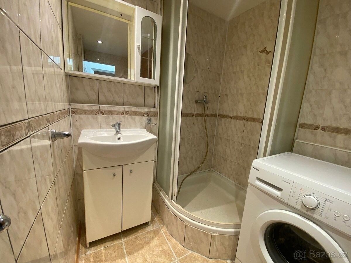 Pronájem byt - Bílina, 418 01