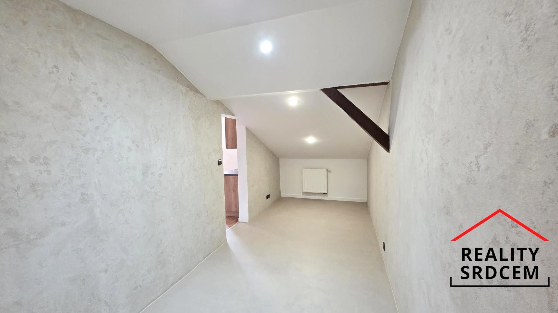 Pronájem byt 3+kk - Míru, Frýdek-Místek Frýdek, 72 m² - 5