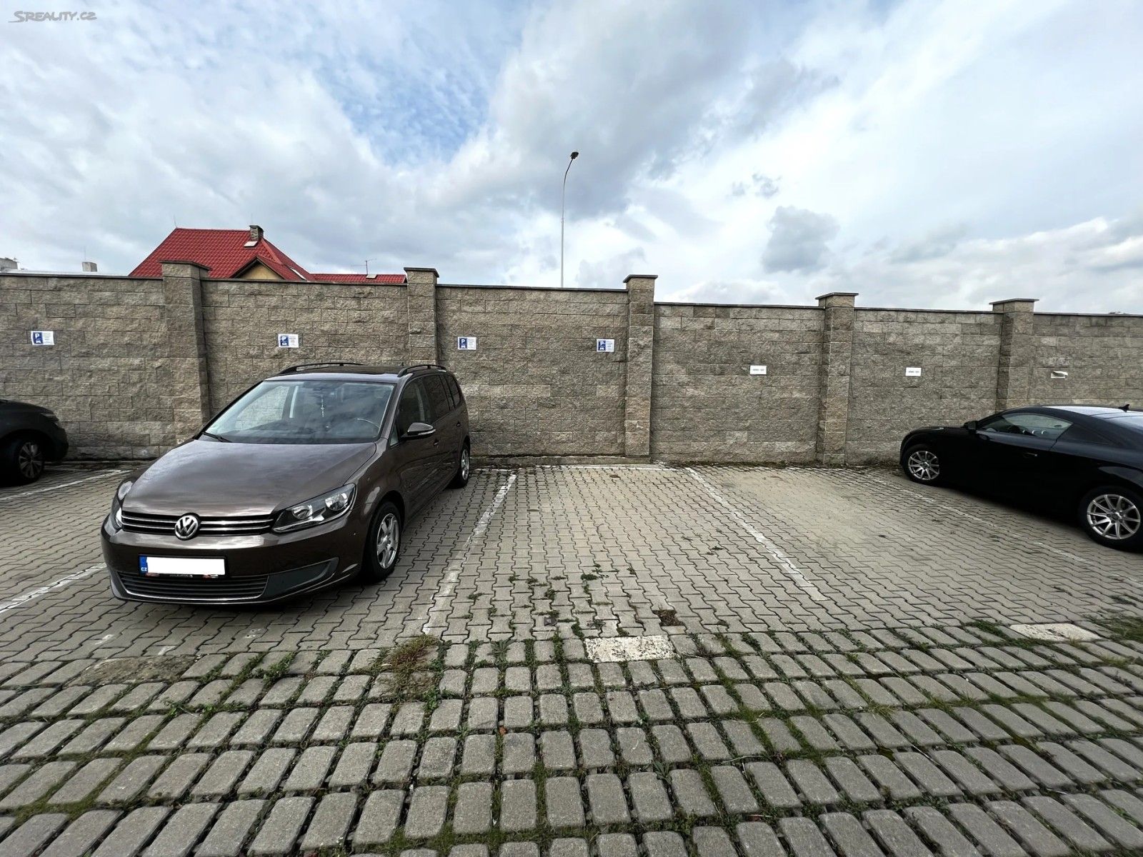 Garáž · 15 m² · Unhošťská, Hostivice - Litovice, Středočeský kraj - 4