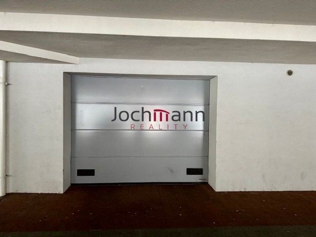 Pronájem garáž - Volejbalistů, České Budějovice, 32 m²