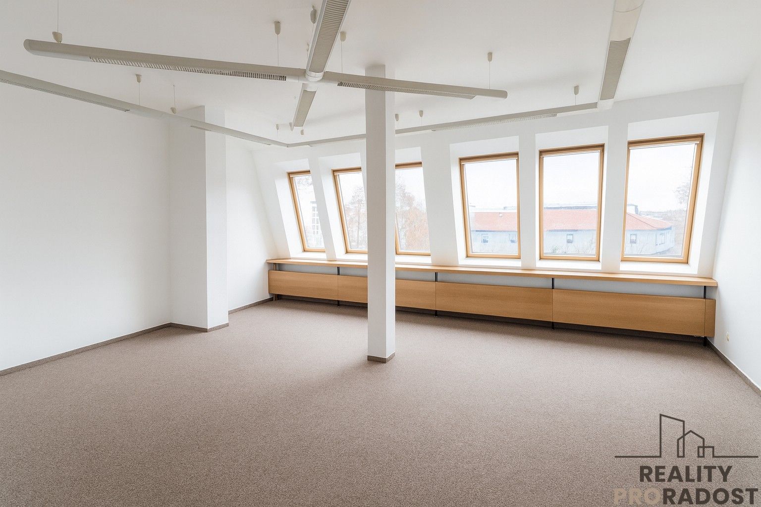 Pronájem kancelář - Rudolfovská tř., České Budějovice, 31 m²