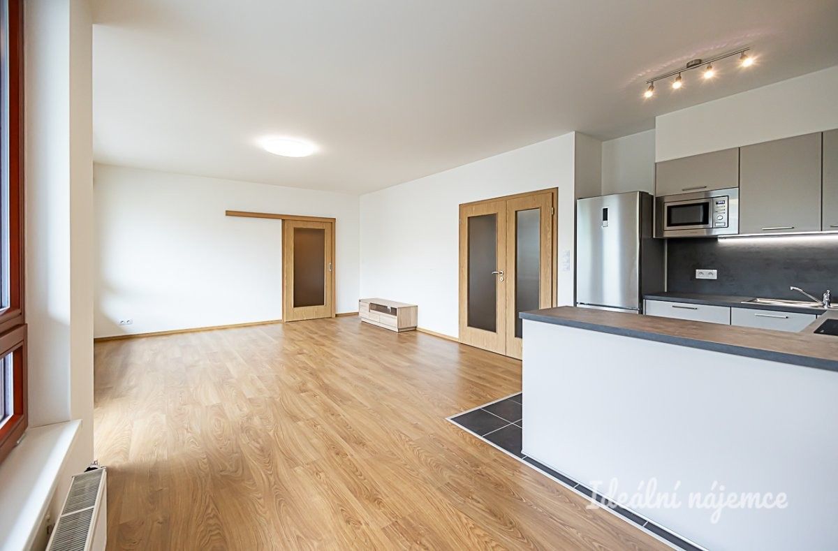Pronájem byt 3+kk - Ocelářská, Praha, 82 m² - 5