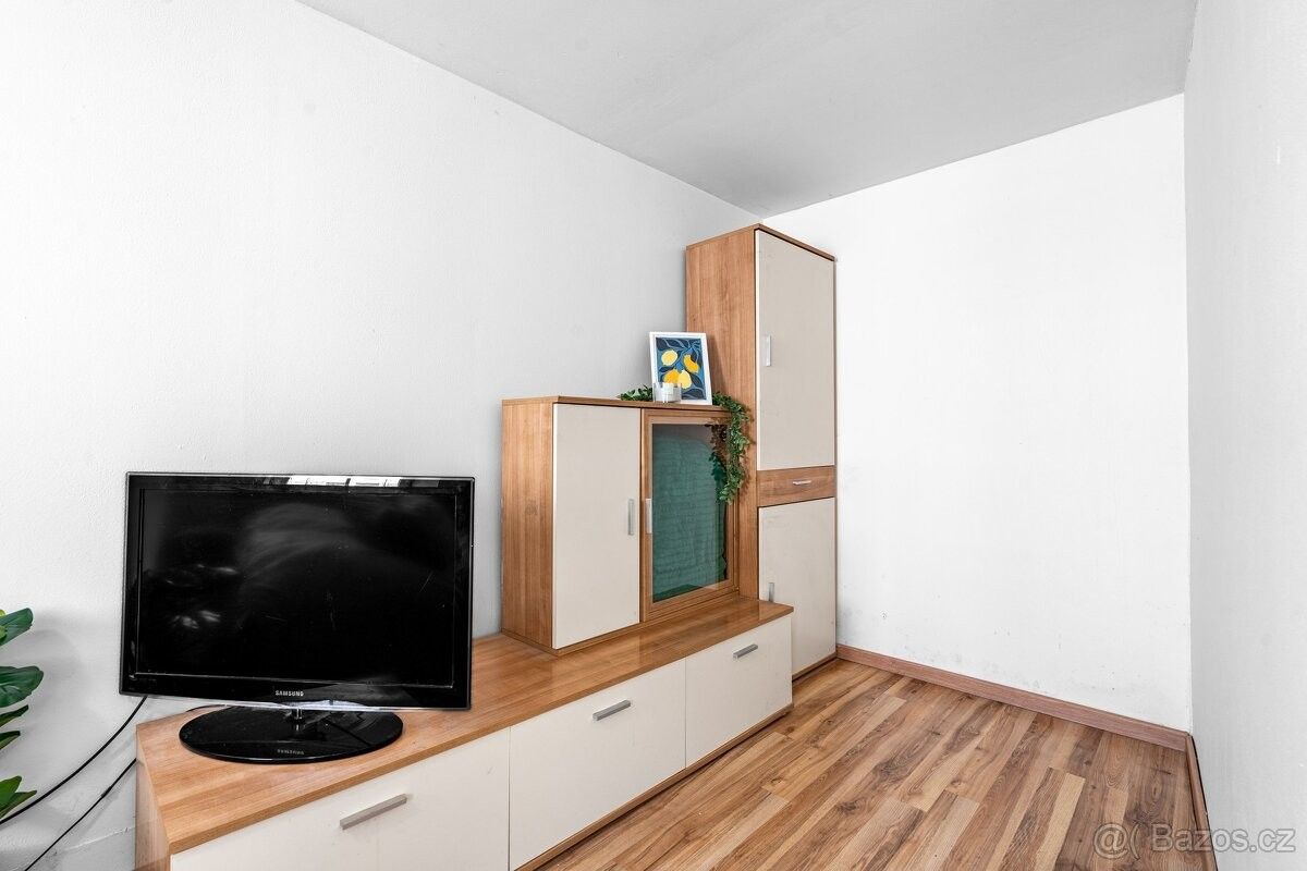 Prodej rodinný dům - Ivanovice na Hané, 683 23 - 5