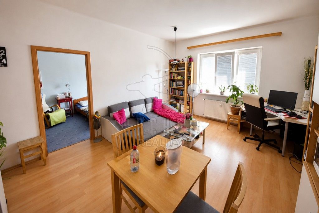 Byt 2+kk · 54 m² · Tolstého, Praha Vršovice - 3