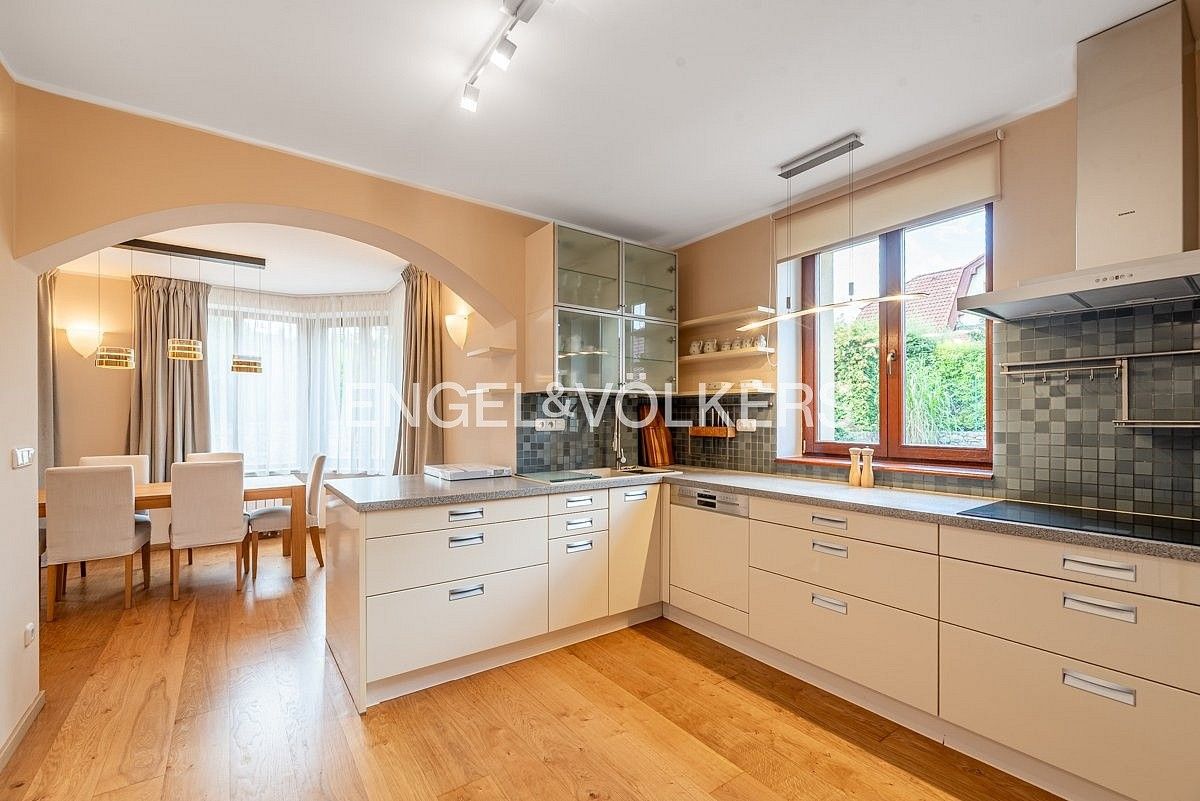 Rodinné domy, Praha - Lipence, okres Praha 16, Hlavní město Praha, 288 m² - 2