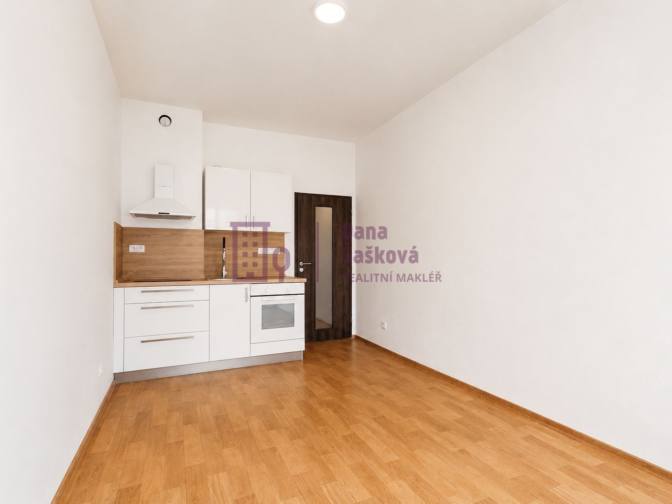 1+kk, nám. Míru 165, Jindřichův Hradec I, 20 m² - 2