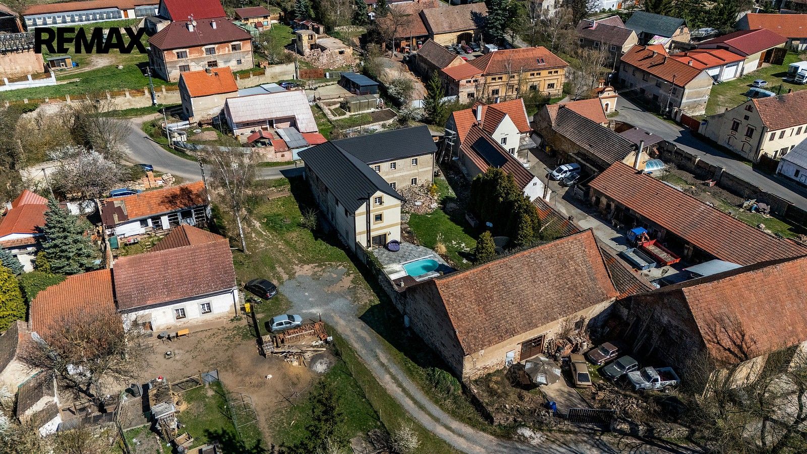 Činžovní dům · 330 m² · Černuc - Bratkovice, okres Kladno, Středočeský kraj - 4