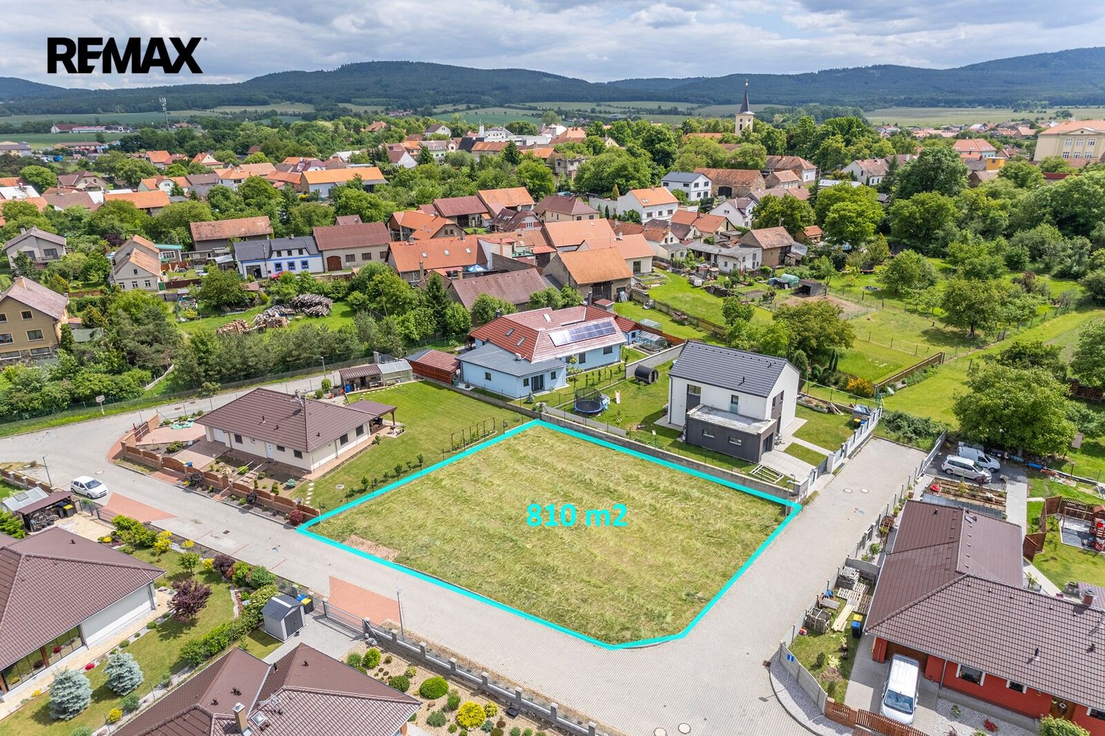 Pozemek pro bydlení, 810 m²