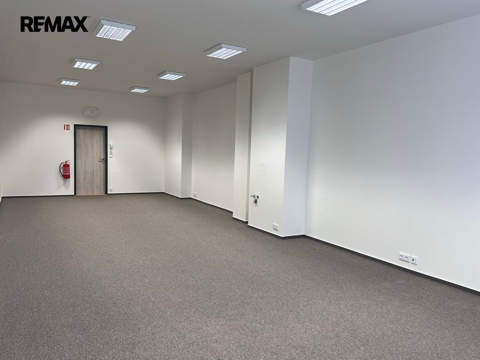 Pronájem kancelář - Na Vyhlídce 1158, Rosice, 58 m² - 5