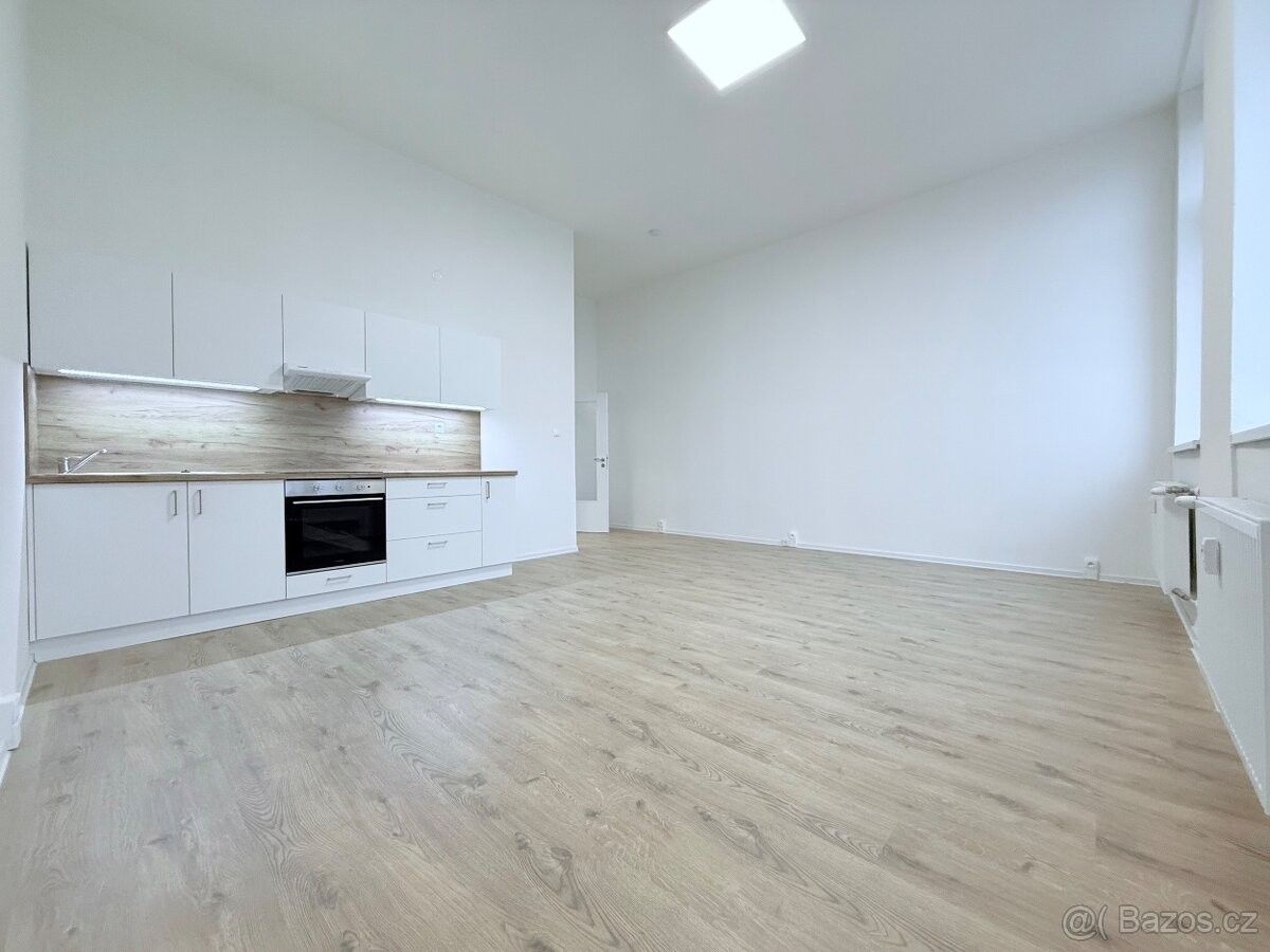 Pronájem byt - Ostrava, 702 00