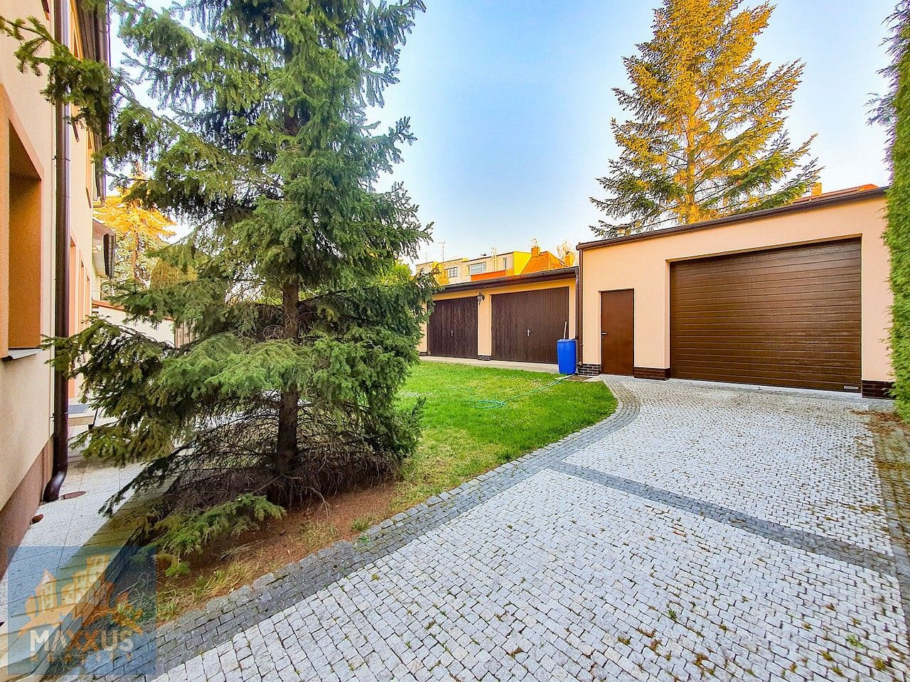 Rodinný dům · 570 m² · Doubravínova, Praha 6 - Řepy - 3