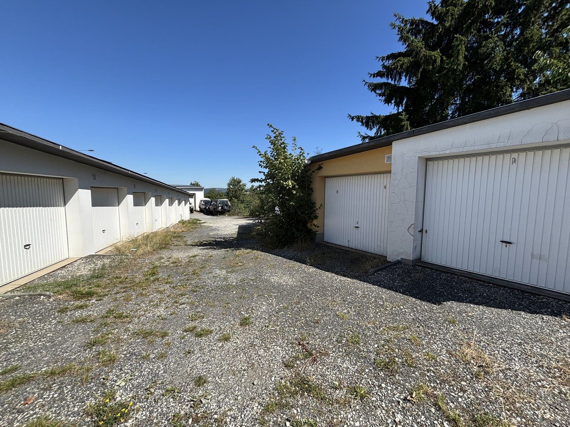 Pronájem garáž - Viléma Glose, Klatovy, 16 m²