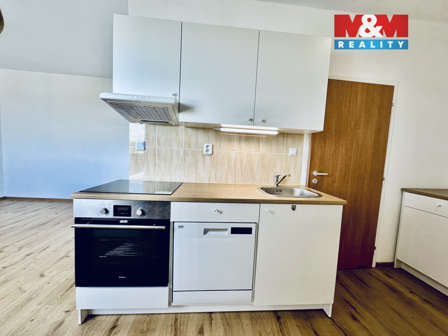 Pronájem byt 2+kk - Boženy Němcové, Jablonec nad Nisou, 42 m²