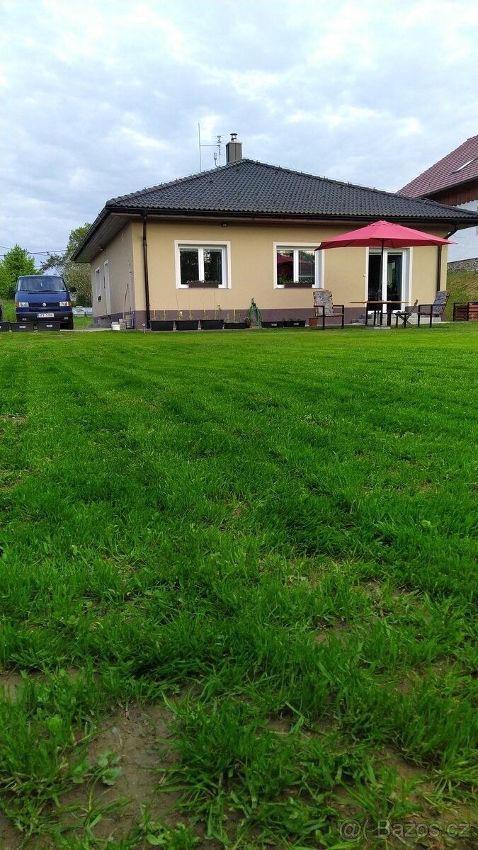 Rodinné domy, Kozolupy, 330 32