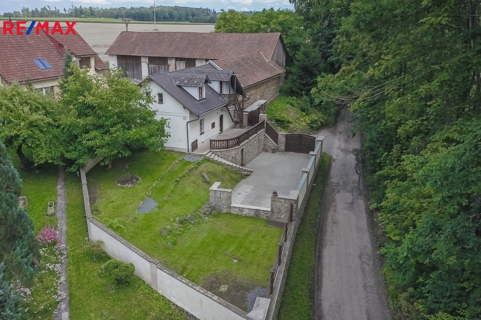 Prodej rodinný dům - Bartoušov, 100 m²