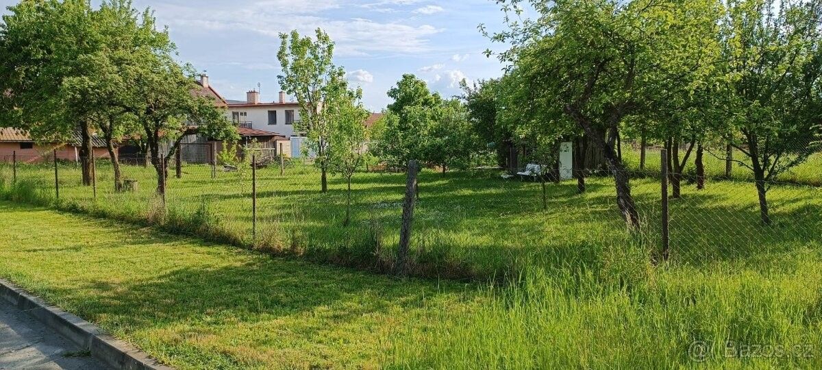 Prodej pozemek pro bydlení - Holešov, 769 01 - 2