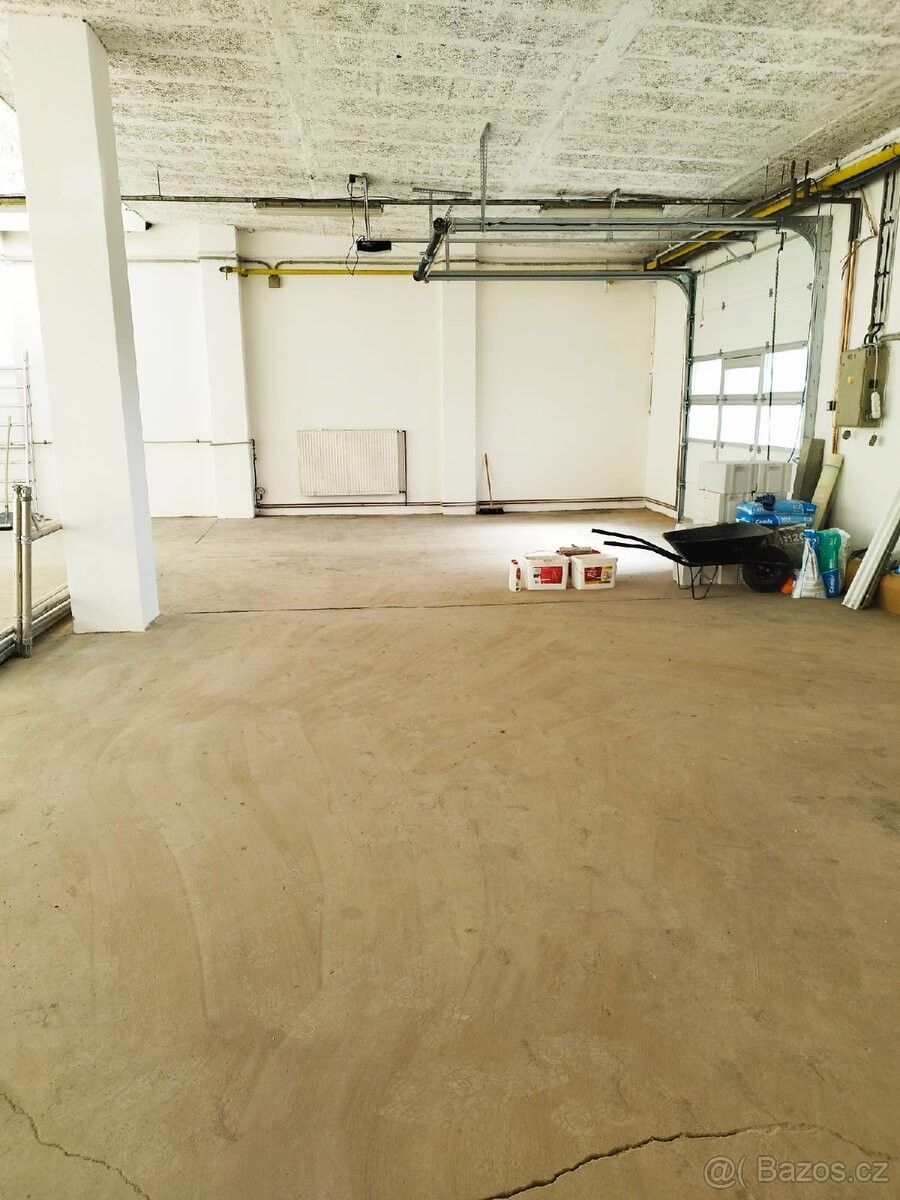 Obchodní prostory, Karlovice, 763 02