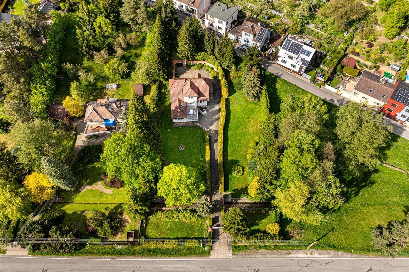 Rodinný dům · 289 m² · V Zátiší 157, Družec - 3