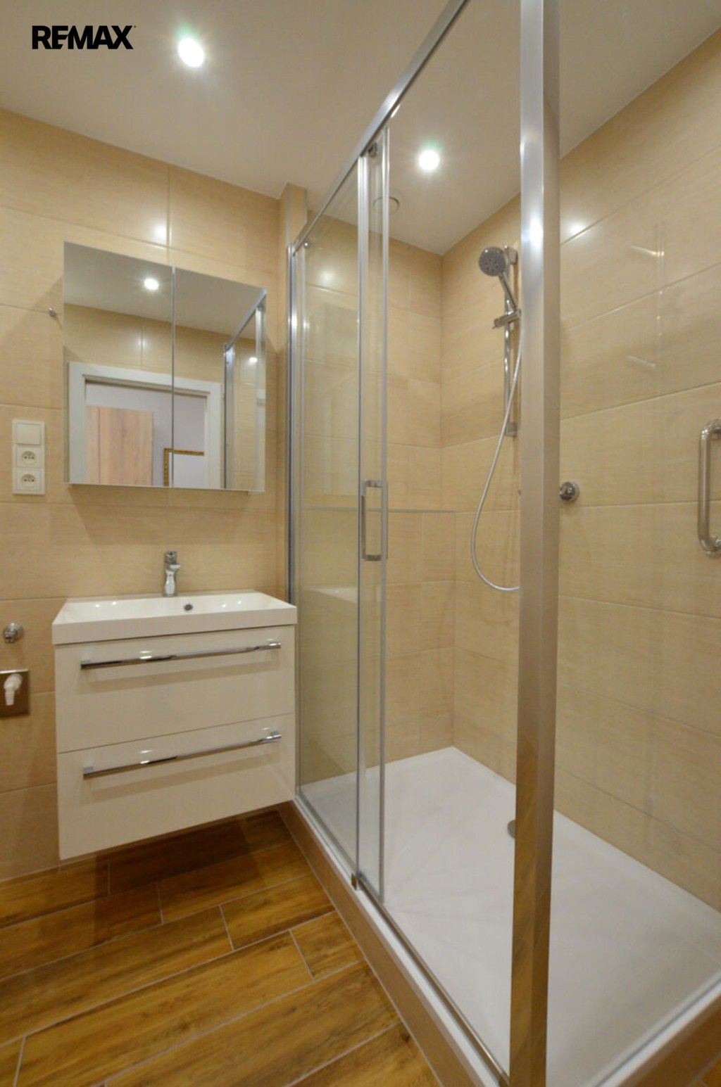 Byt 1+1 · 45 m² · J. Bendy 1348, České Budějovice 2 - 4
