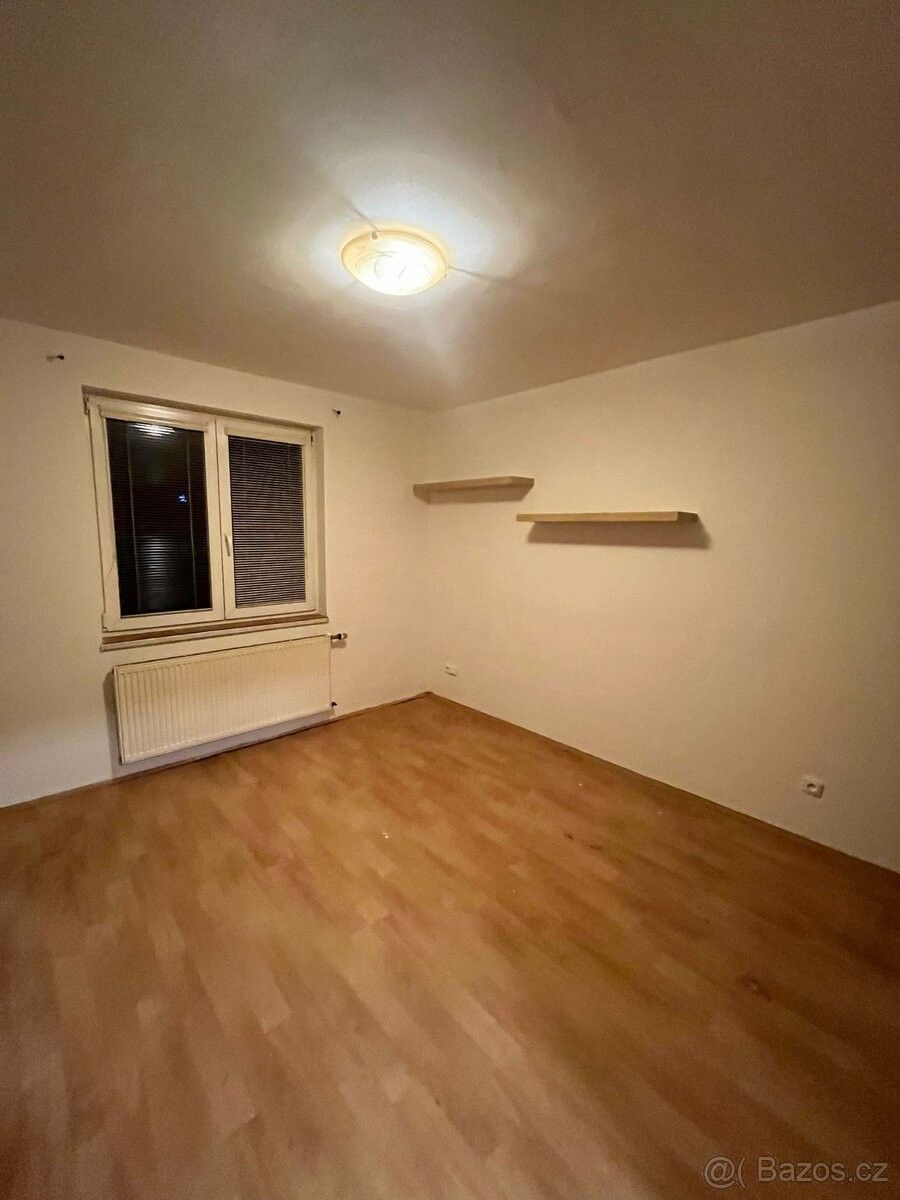 Pronájem byt - Horní Bříza, 330 12