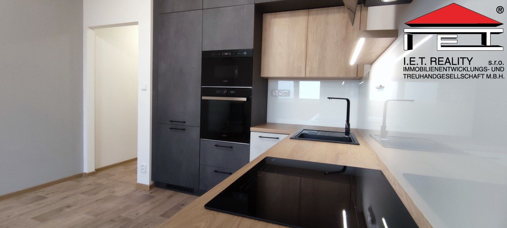 1+1, Maxima Gorkého, Frýdek-Místek, 42 m² - 1