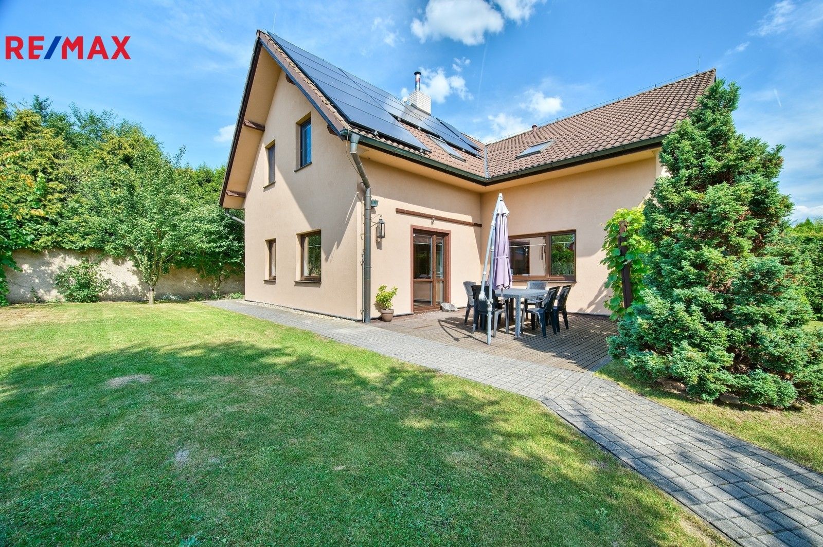 Prodej rodinný dům - K Letišti, Cheb, 175 m²