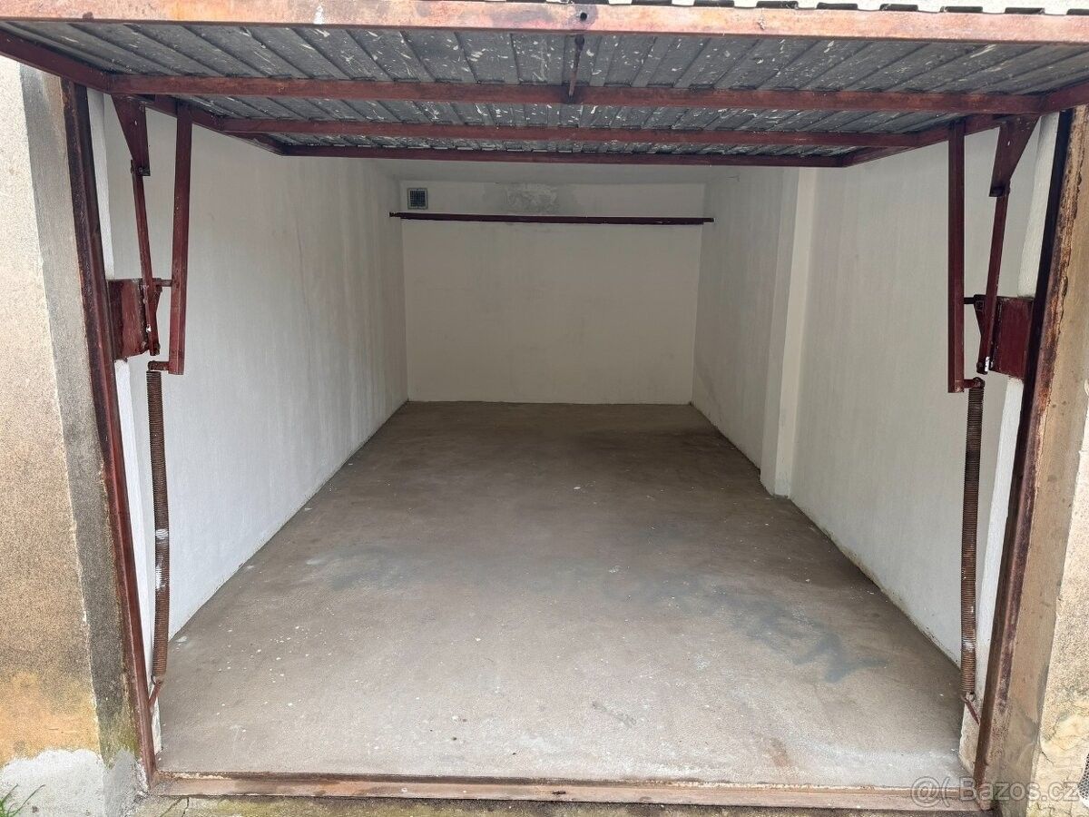Garáže, Zdice, 267 51