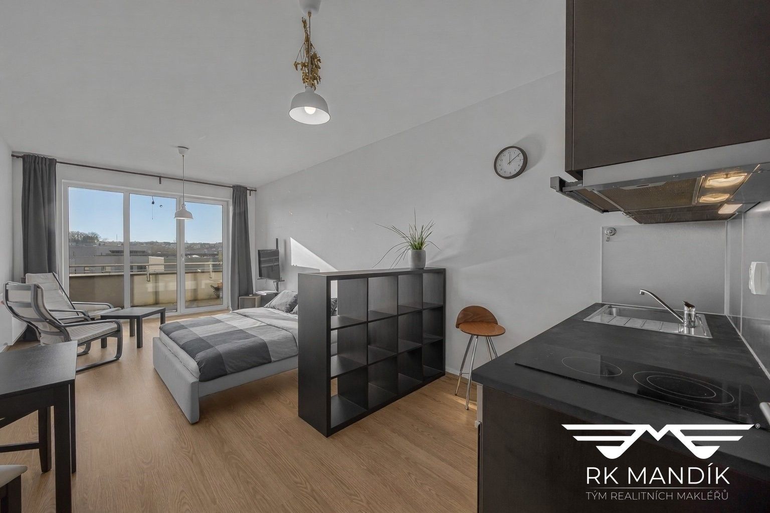 Pronájem byt 1+kk - Premonstrátů, Chýně, 36 m²