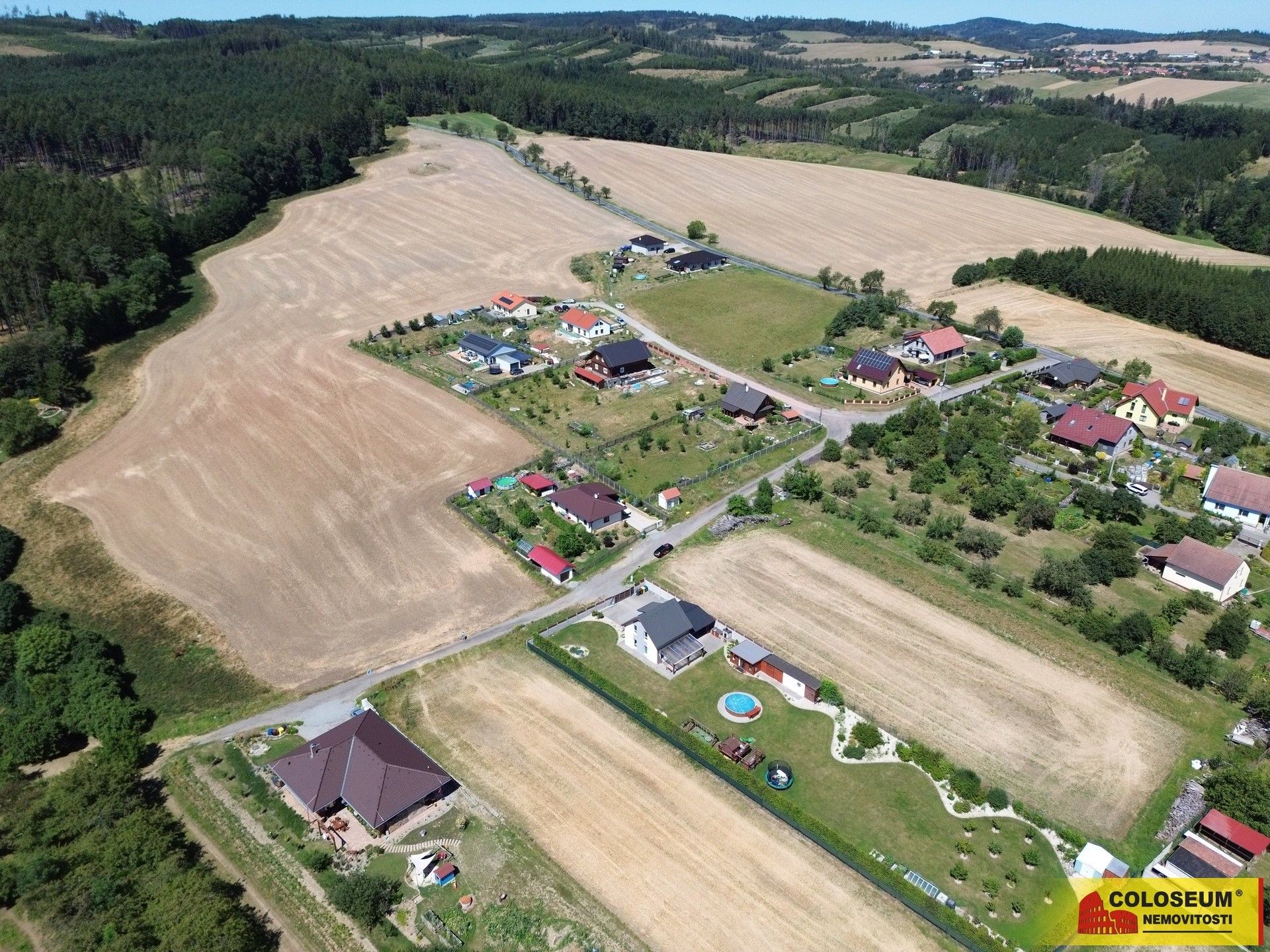 Prodej pozemek pro bydlení - Štěchov