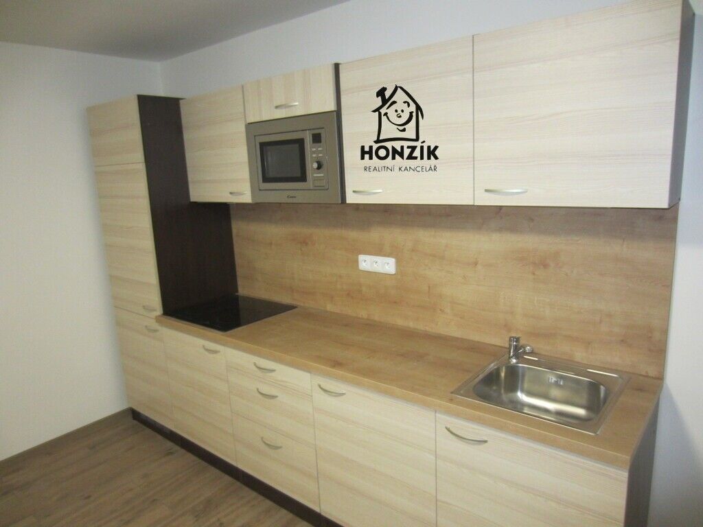 Pronájem byt 2+kk - Hlavní, Štěchovice, 70 m²