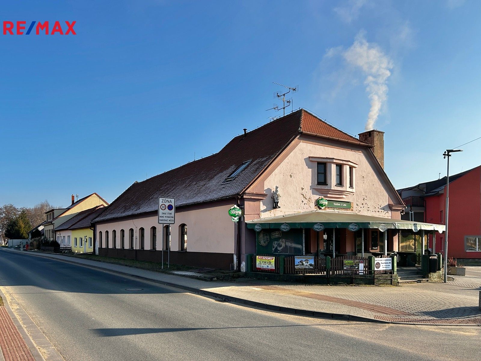 Restaurace, Pasohlávky, 450 m²