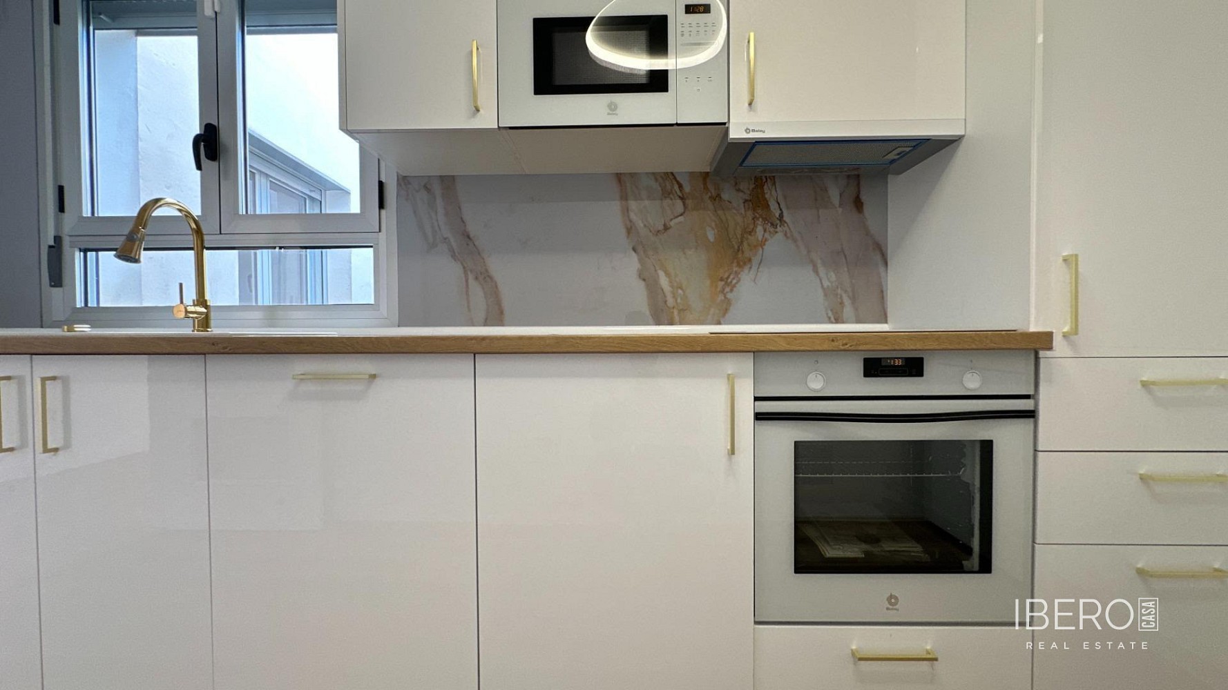 4+kk, Huesca, Španělsko, 99 m² - 1