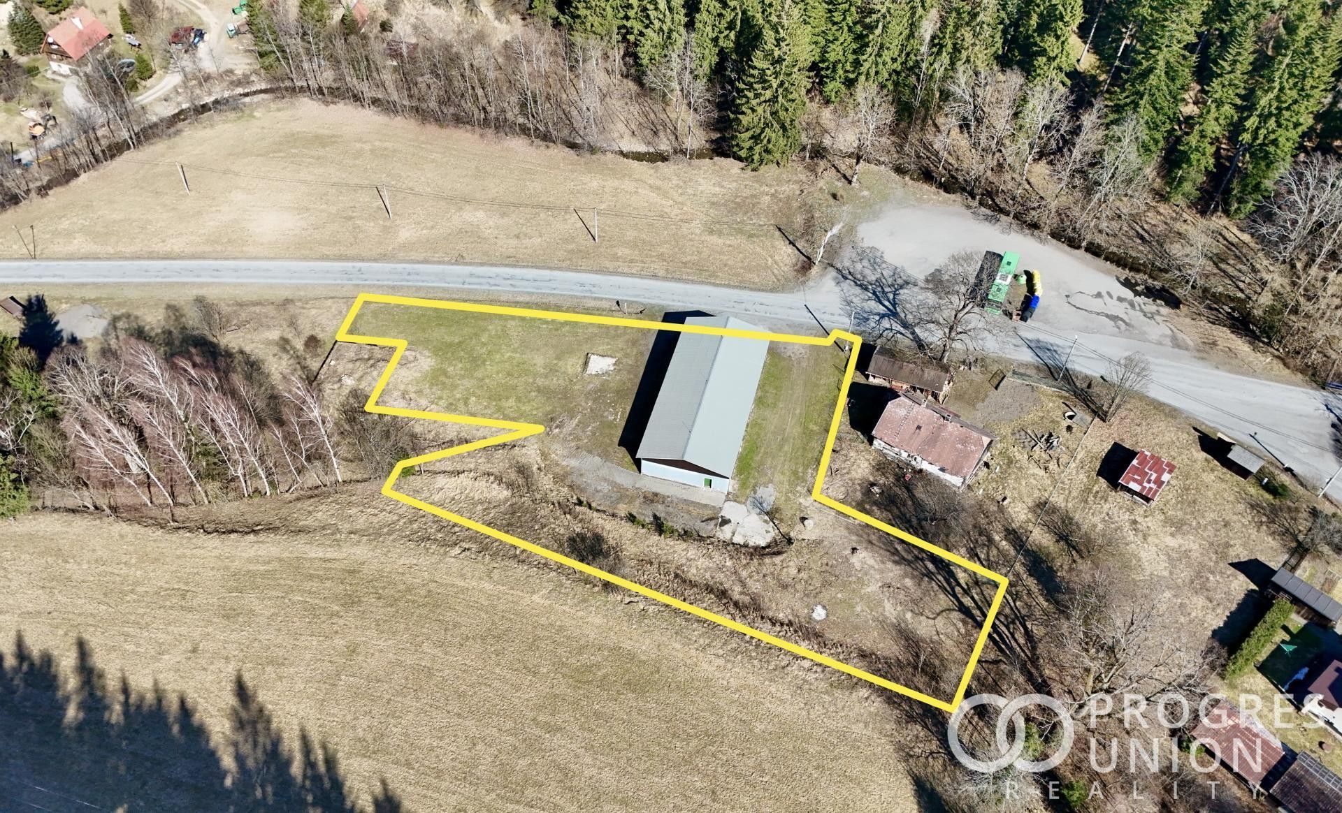 Výrobní prostory · 3 509 m² · Velké Karlovice - 3