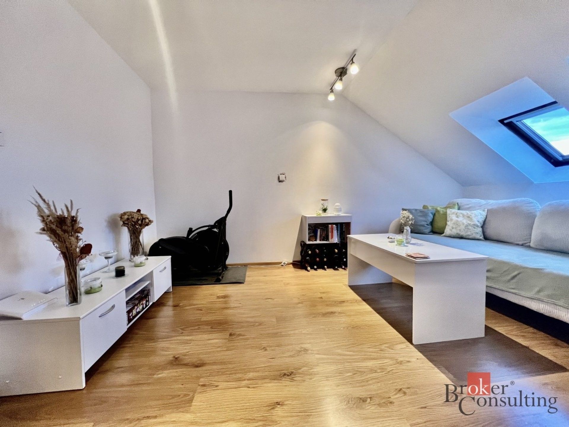 Pronájem byt 1+1 - Dobrovského, Opava, 40 m² - 5