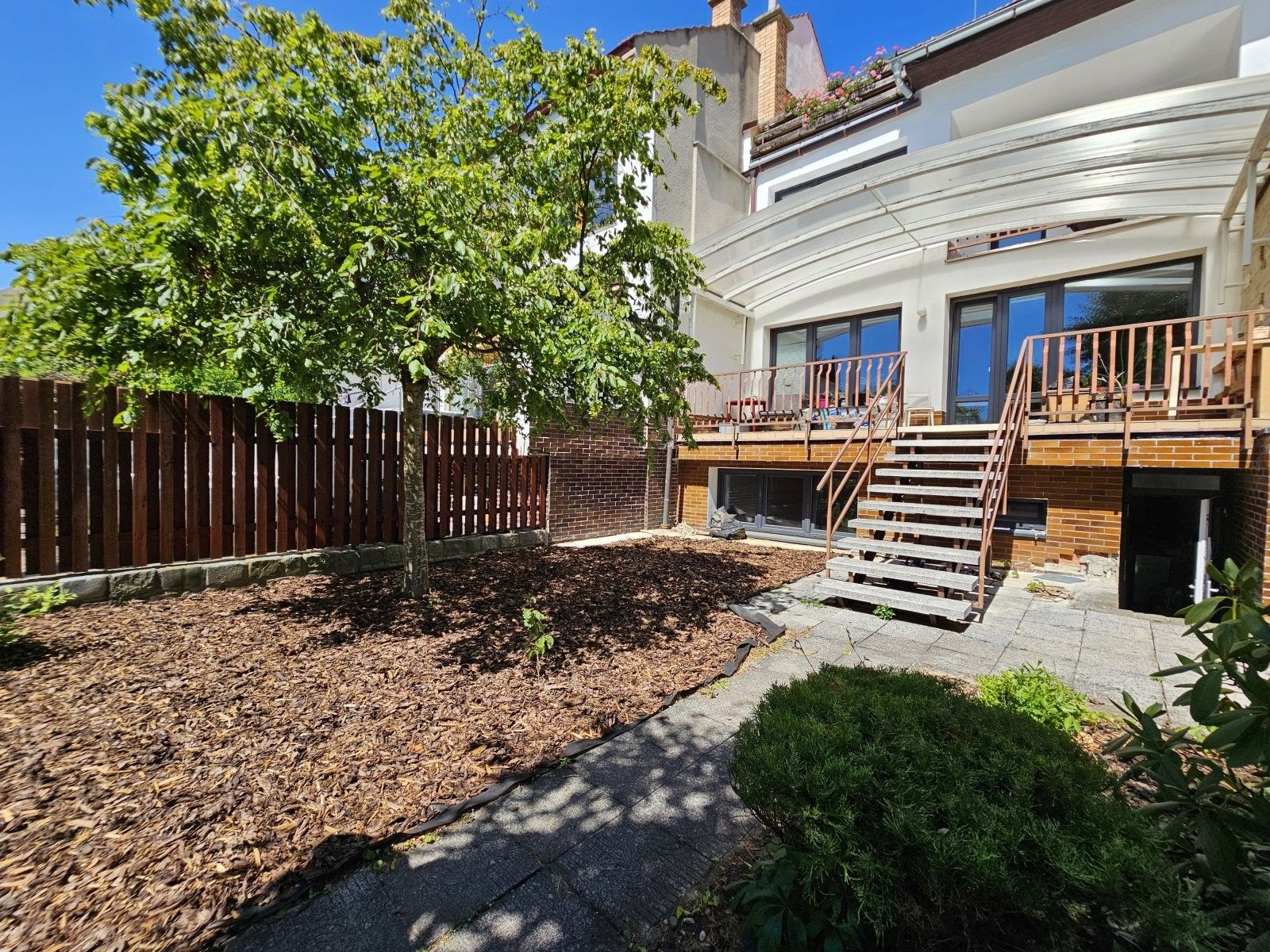 Prodej dům - Šemberova, Brno, 320 m²