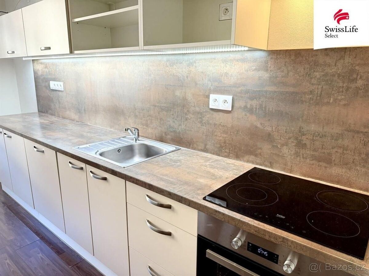 Pronájem byt - Plzeň, 326 00