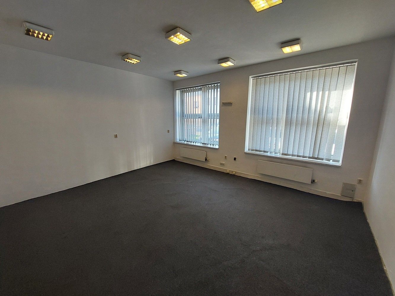 Pronájem kancelář - Louny, Ústecký kraj, 27 m² - 2