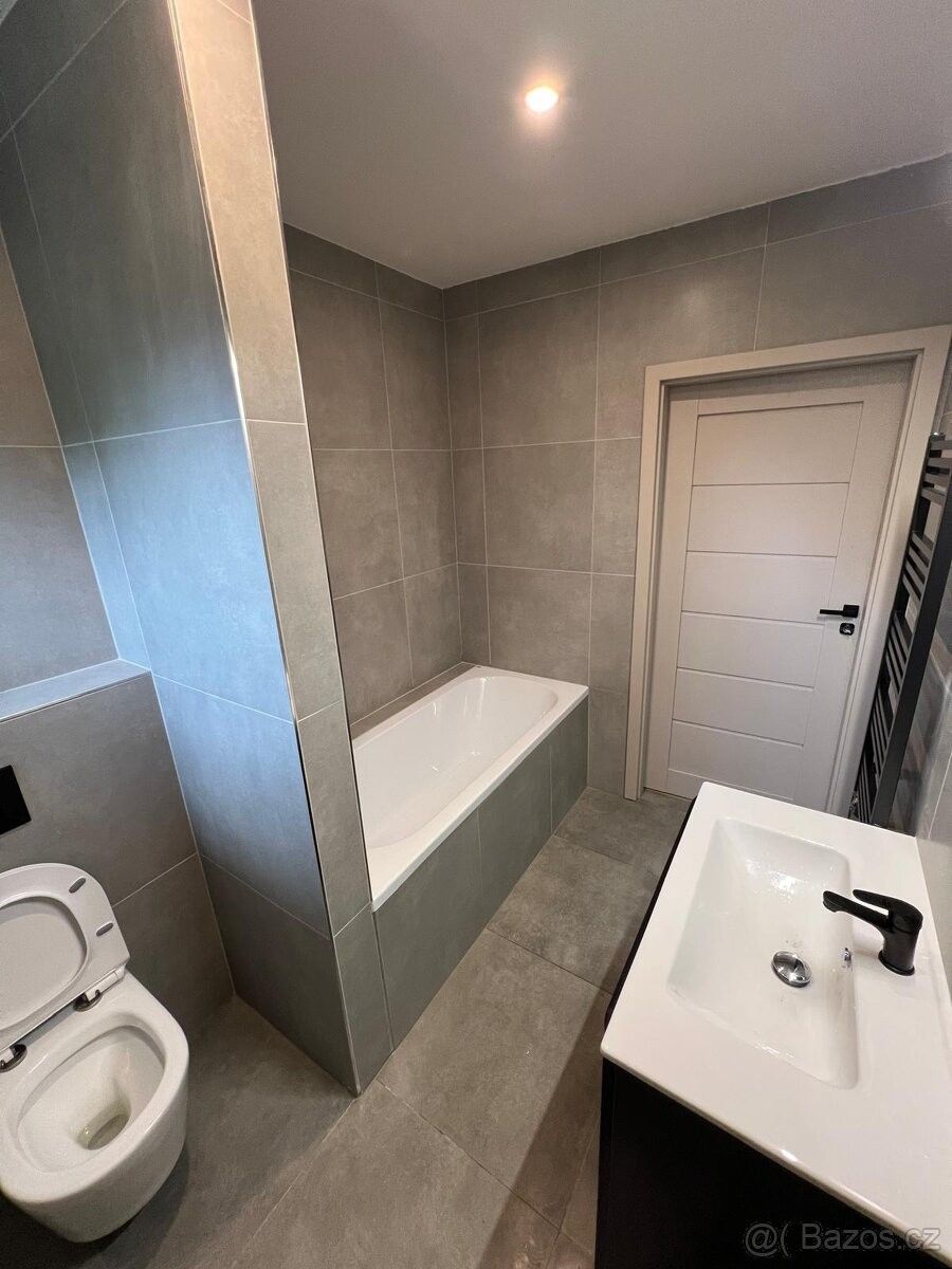 Pronájem byt - Ledeč nad Sázavou, 584 01