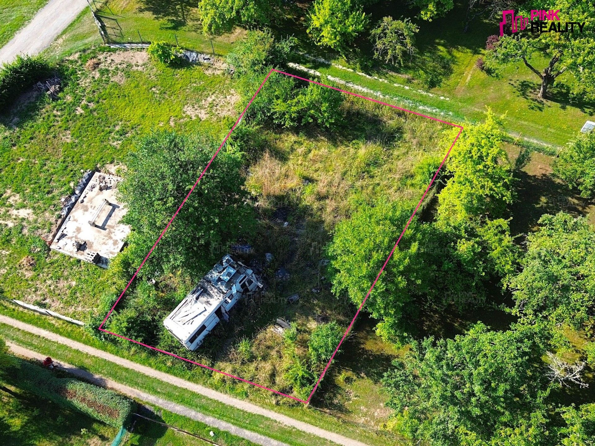 Zahrady, Rudoltice, 404 m² - 1