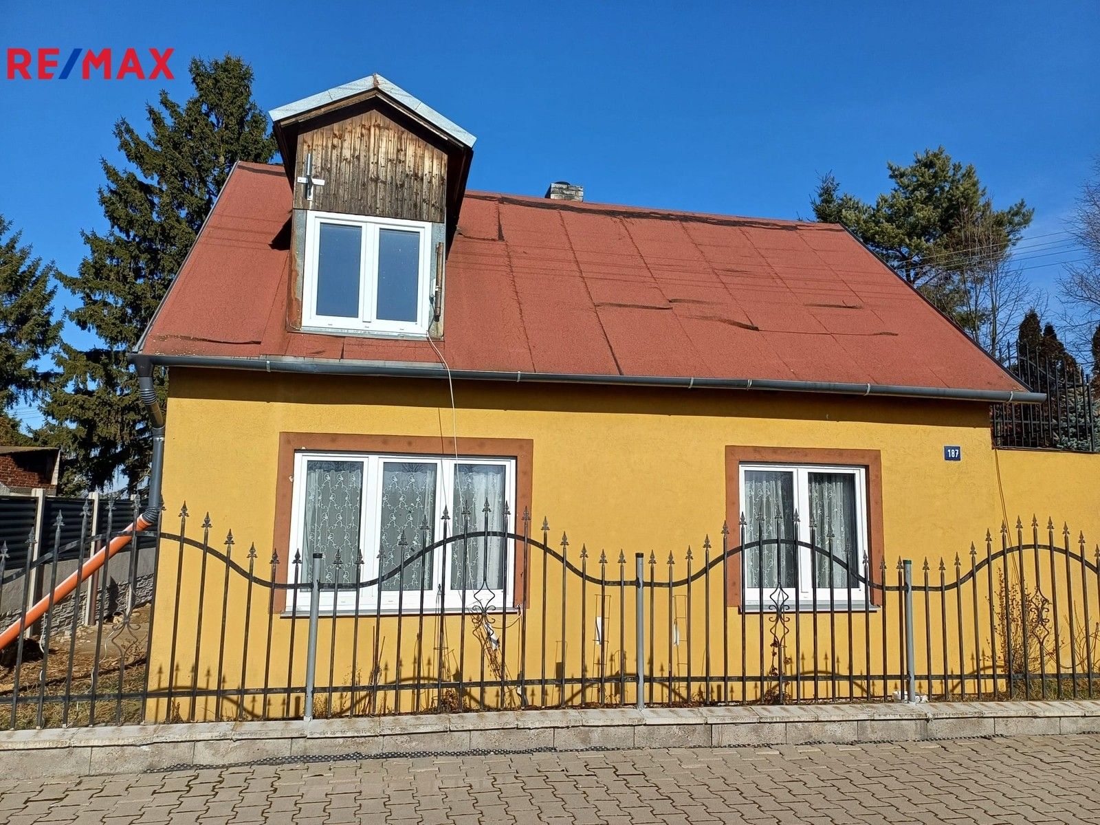 Rodinné domy, K Letišti 187, Dobrovíz, 120 m²