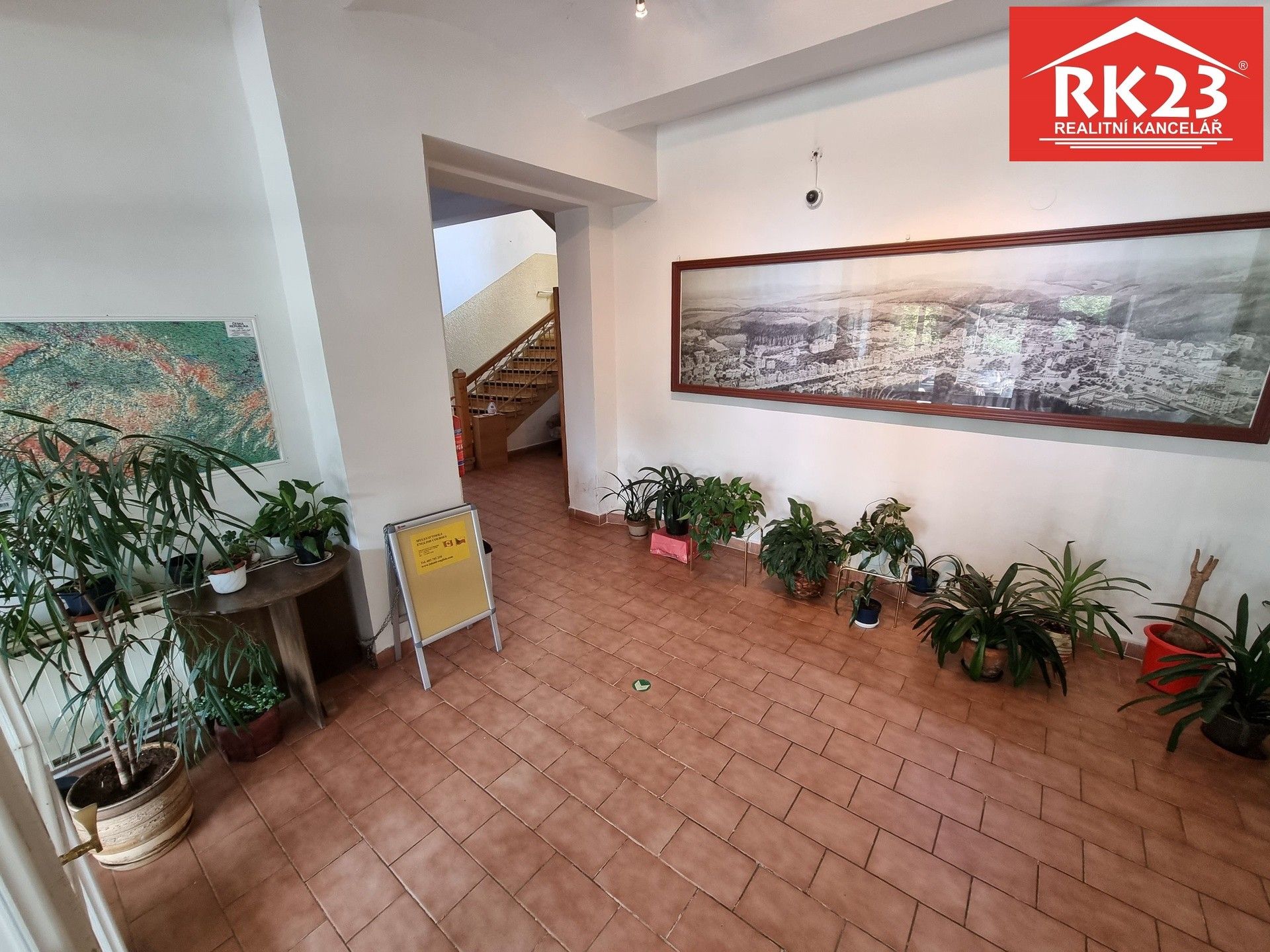 Pronájem kancelář - Nádražní náměstí, Mariánské Lázně, 19 m² - 5