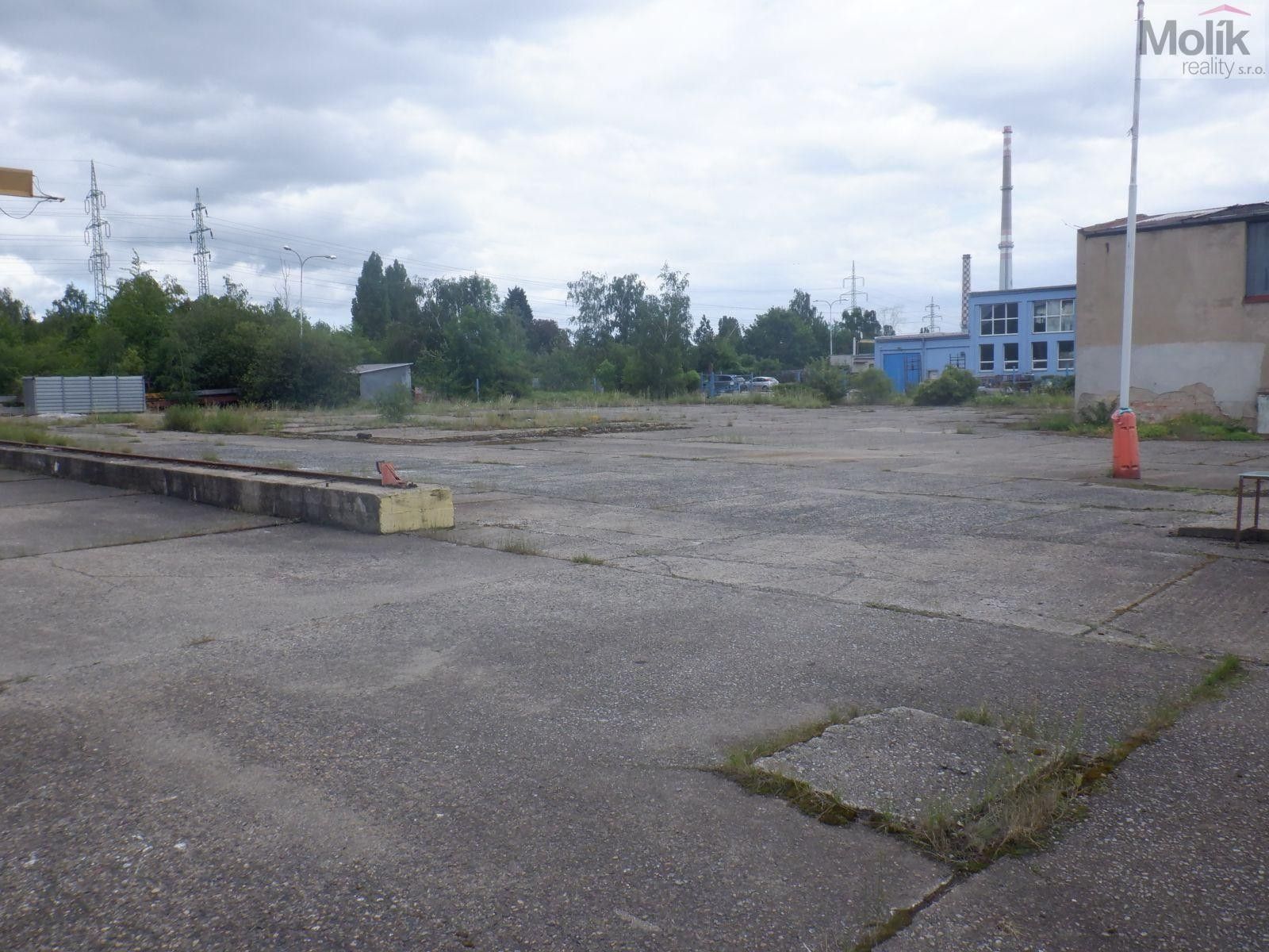 Výrobní prostory · 2 500 m² · Chomutov - 3