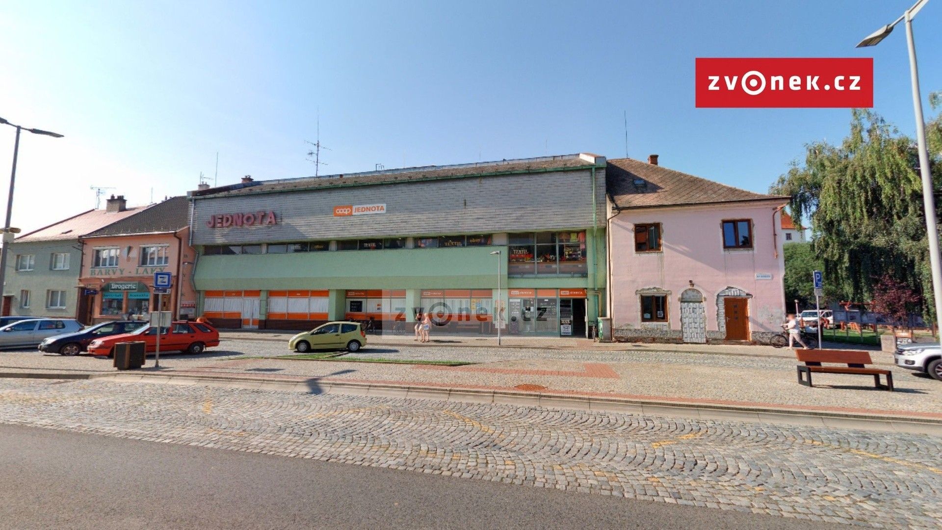 Obchodní prostory, Hluk, 365 m² - 1
