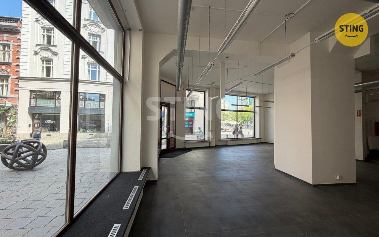 Obchodní prostory · 140 m² · Jiráskovo náměstí, Ostrava - 3