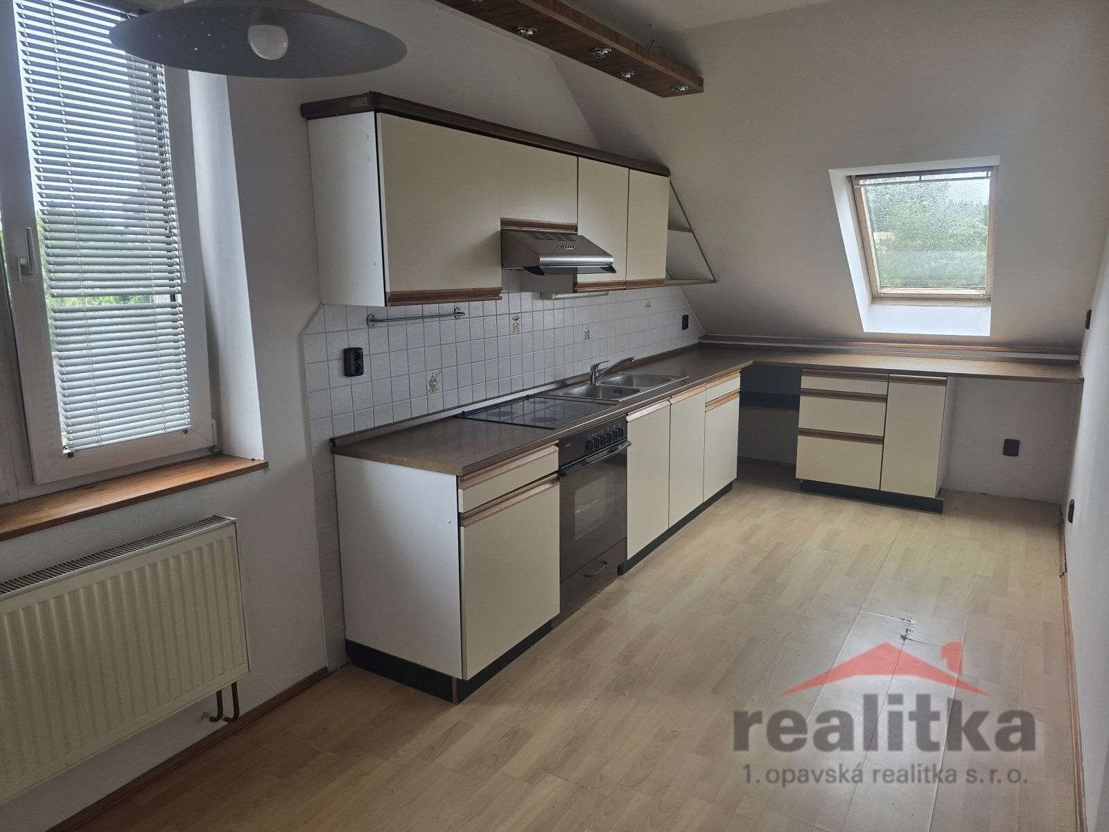 Pronájem byt 3+1 - třída Spojenců, Opava, 80 m²