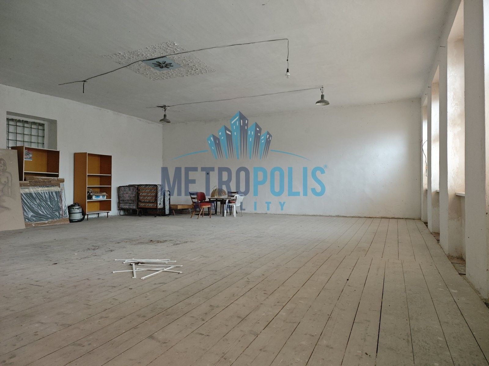 Prodej dům - Osek, 280 m²