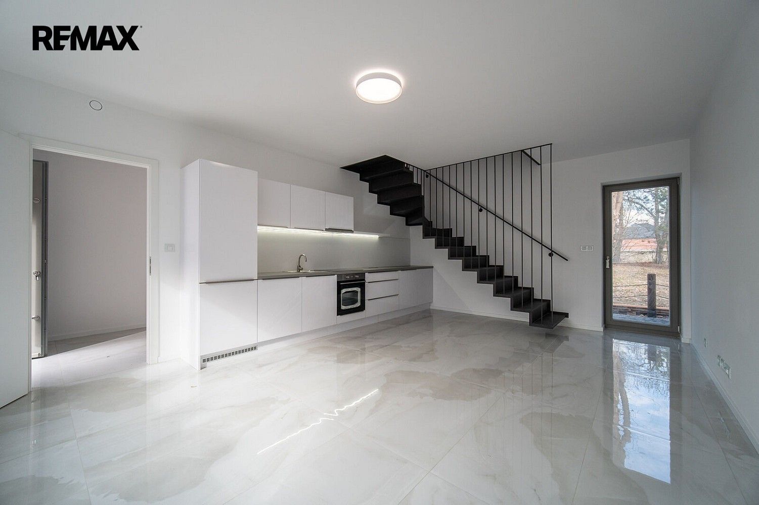 3+kk, Praha - Klánovice, okres Praha 21, Hlavní město Praha, 76 m² - 1
