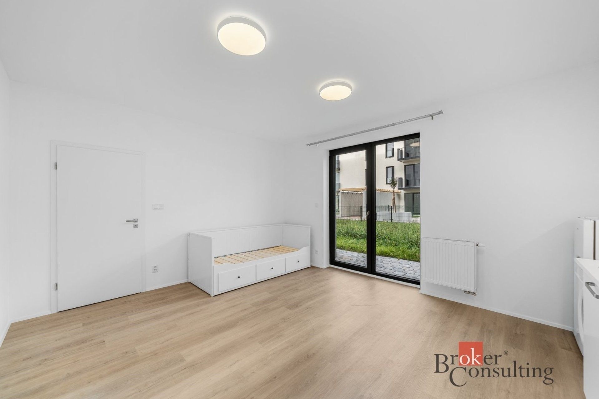 Pronájem byt 1+kk - Železná,Plzeň 3,Plzeň, 28 m² - 5