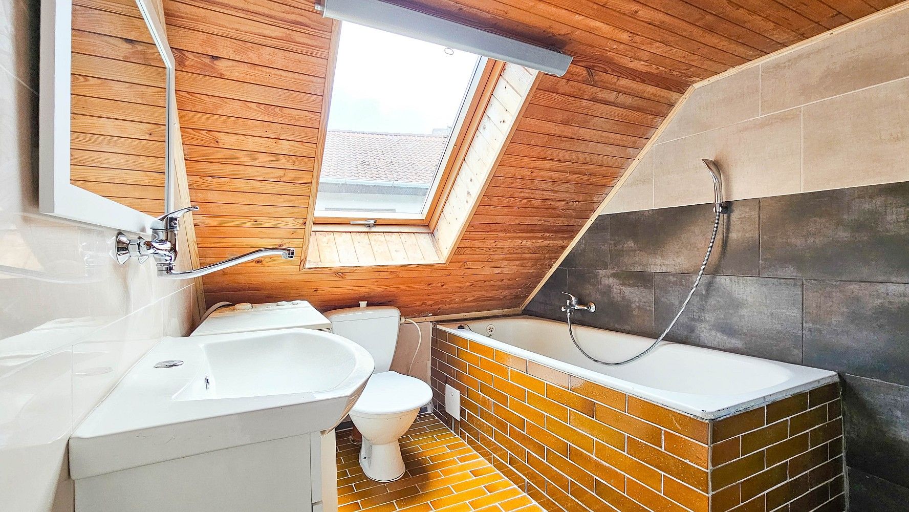 Byt 1+1 · 65 m² · Pražská, Stříbrná Skalice, okres Praha-východ - 3