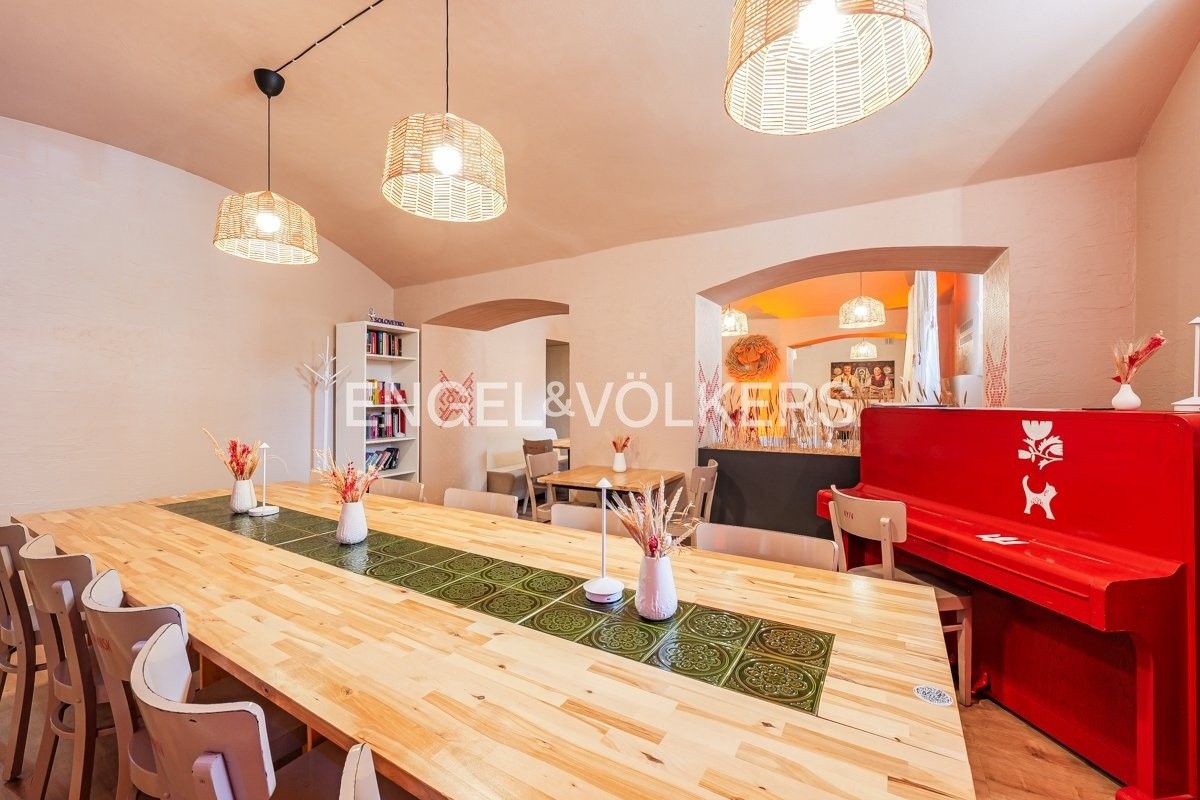 Restaurace · 165 m² · Čermákova 1231, Praha Vinohrady - 4
